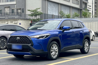 丰田 卡罗拉锐放 2022款 2.0L 先锋版