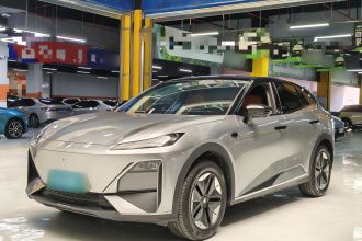 深蓝汽车 深蓝S07 2024款 215Max 增程版