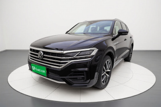 大众 途锐 2021款 3.0TSI 锐享版 经典运动套装