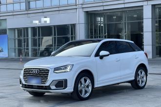 奥迪Q2L 2021款 35 TFSI 时尚致雅型
