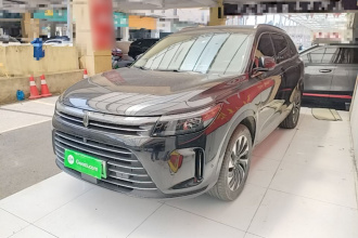 鸿蒙智行 问界M7 2022款 1.5T 四驱豪华版