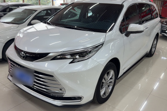丰田 赛那SIENNA 2024款 2.5L混动 四驱尊贵版