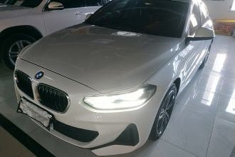 宝马1系 2023款 120i M运动版