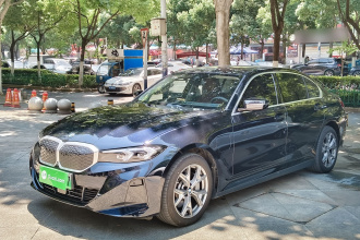 宝马i3 2025款 eDrive 35 L