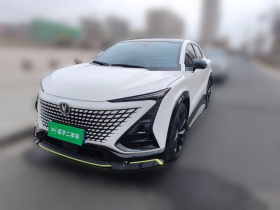 长安UNI-T 2022款 1.5T 运动版 旗舰型