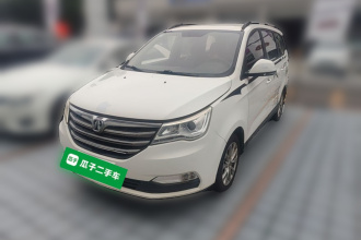 北汽威旺M50F 2017款 1.5L 标准型