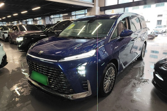 别克GL8新能源 2024款 陆尊 奢享版 6座