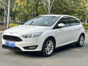 福特 福克斯 2018款 两厢经典 1.6L 自动风尚型智行版