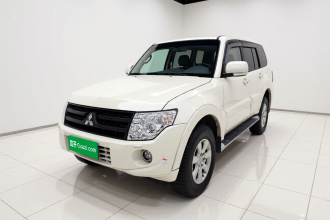 三菱 帕杰罗(进口) 2014款 3.0L 豪华版