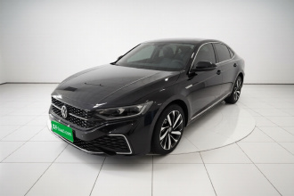 大众 帕萨特 2022款 330TSI 星空精英版