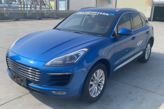 众泰SR9 2017款 2.0T 自动极致之心版