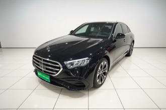 奔驰E级 2024款 E 300 L 时尚运动型