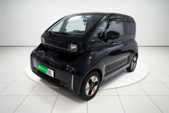 宝骏KiWi EV 2022款 设计师轻享版 三元锂