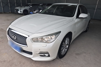 英菲尼迪Q50 2014款 2.0T 舒适版