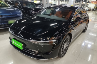 鸿蒙智行 享界S9T 2025款 增程 Ultra长续航版 (192线激光雷达）