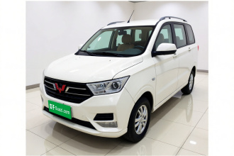 五菱汽车 五菱宏光 2021款 1.5L S标准型LAR