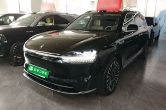 鸿蒙智行 问界M9 2025款 增程 Ultra版 52kWh 6座版 (192线激光雷达）