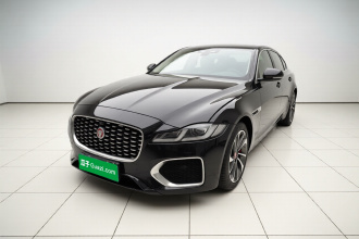 捷豹XFL 2022款 XFL 2.0T P200 两驱精英豪华版