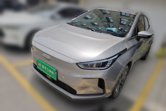 吉利几何C 2022款 400KM 出行版