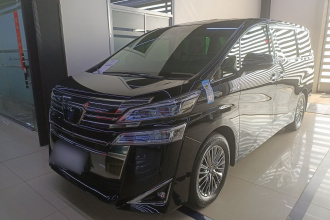 丰田 威尔法 2023款 皇冠 双擎 2.5L HV尊贵版