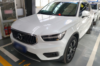沃尔沃XC40 2021款 T4 四驱智远豪华版