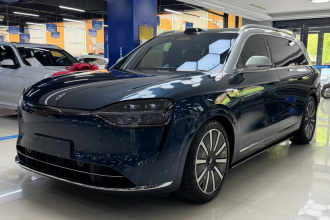 鸿蒙智行 问界M9 2025款 增程 Ultra版 52kWh 6座版 (192线激光雷达）