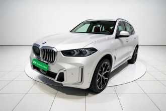 宝马X5 2023款 xDrive 30Li 尊享型M运动套装