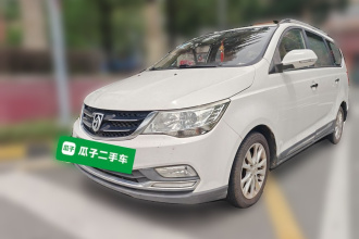 宝骏730 2016款 1.5L 手动舒适型 7座 国V