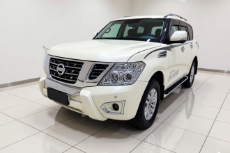 日产 途乐（平行进口）   4.0L 领英型