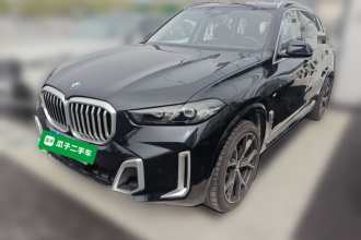 宝马X5 2023款 xDrive 30Li 尊享型M运动套装