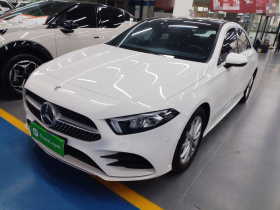 奔驰A级 2020款 改款 A 200 L 运动轿车动感型