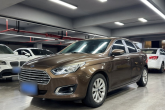 福特 福睿斯 2015款 1.5L 手动时尚型