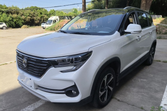 东风风行 风行T5 2020款 1.6L 手动尊享型 国VI
