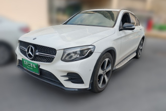 奔驰GLC轿跑 2018款 GLC 200 4MATIC 轿跑SUV