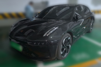 极氪001 2021款 长续航双电机 WE版