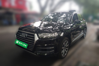 奥迪Q7 2018款 45 TFSI 技术型