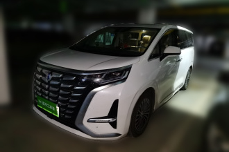 腾势D9 2022款 DM-i 1040 尊贵型