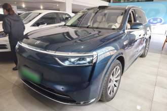 鸿蒙智行 问界M8 2025款 增程 Max+版 53.4kWh 5座版