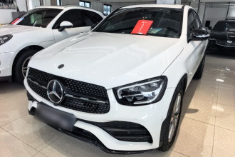 奔驰GLC轿跑 2020款 GLC 260 4MATIC 轿跑SUV