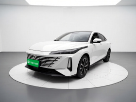 长安 逸动 2024款 1.5T GDI自动 尊贵型