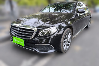 奔驰E级 2019款 E 260 L