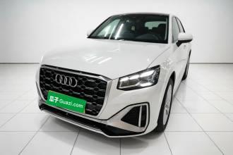 奥迪Q2L 2022款 35 TFSI 时尚动感型