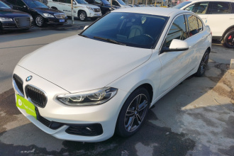 宝马1系 2019款 118i 时尚型