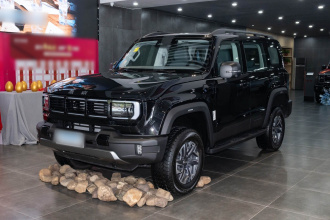 北京越野 北京BJ40 2026款 2.0D 巨幕柴油版