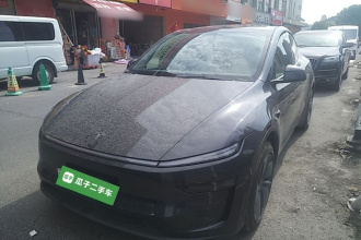 特斯拉 Model Y 2025款 后轮驱动版