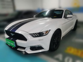 福特 Mustang 2017款 2.3T 运动版
