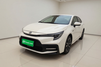 丰田 雷凌 2022款 双擎 1.8H E-CVT运动版