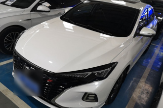 长安 逸动 2021款 PLUS 蓝鲸NE 1.4T GDI DCT尊贵型