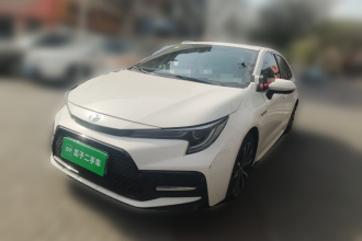 丰田 雷凌 2022款 双擎 1.8H E-CVT运动版