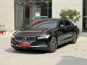 沃尔沃S90 2023款 B5 智远豪华版